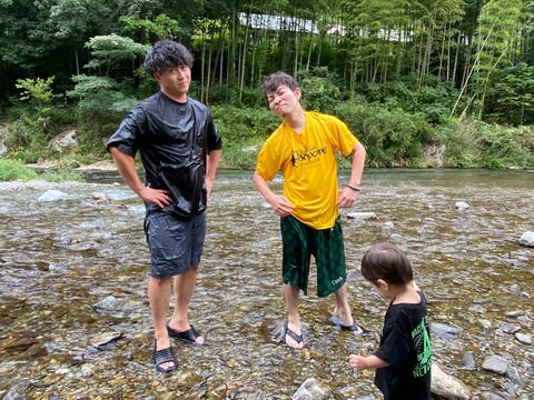 ずぶ濡れ2人