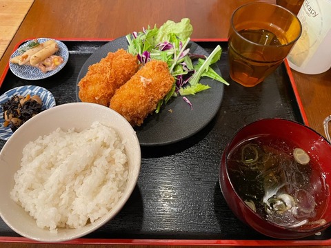 B定食