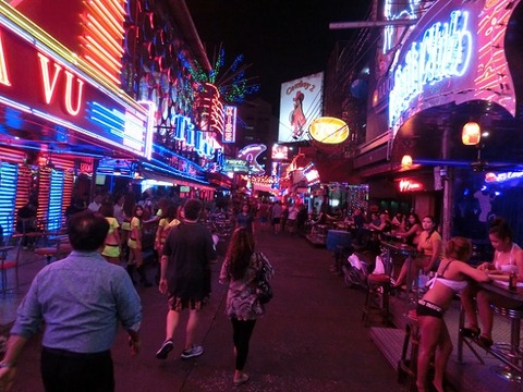 Soi-Cowboy-from-asok