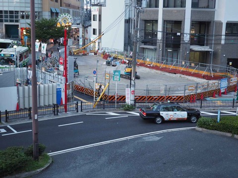 20220812駅前工事 (10)