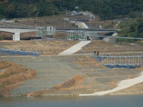 20241130吊り橋 (4)