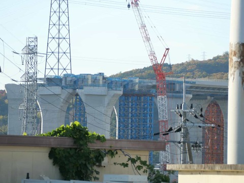 20241130新名神上牧 (16)