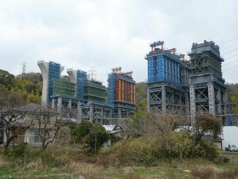 20250315新名神ＪＲ沿い (5)