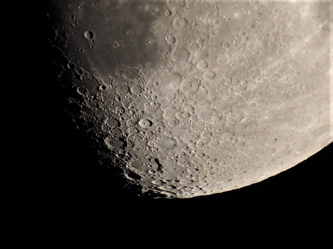 20220808月 (2)