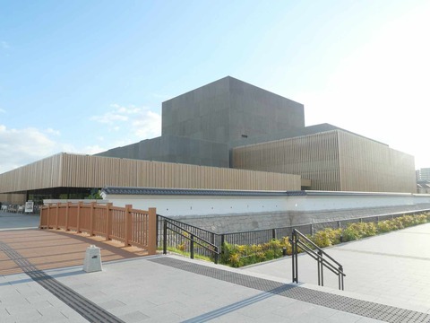 高槻城芸術文化劇場