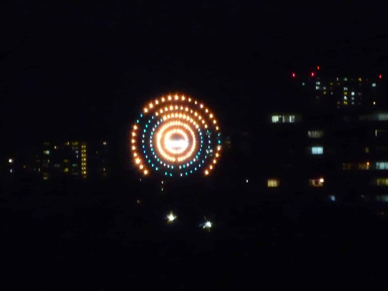 夜の淀川の堤防から対岸を見渡すと一番目立つのは何 高槻network新聞
