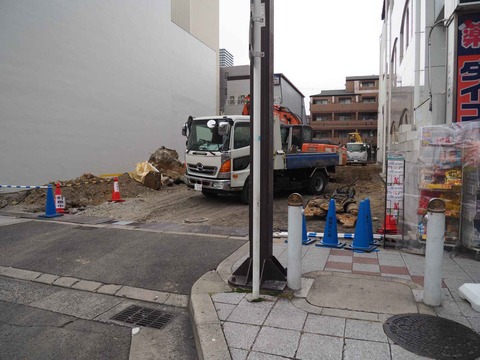 20240210阪急高槻市駅北 (2)
