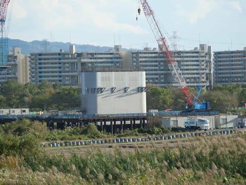 20241130新名神上牧 (3)