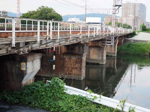20220814芥川鉄橋 (1)