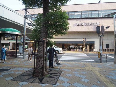 20221023駅前 (38)