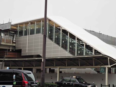 20221113JR高槻駅 (2)