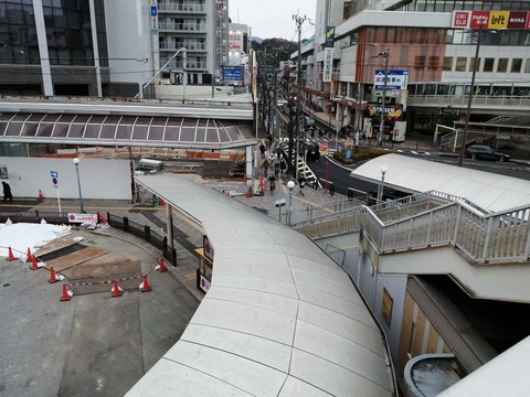 20220123JR階段 (2)