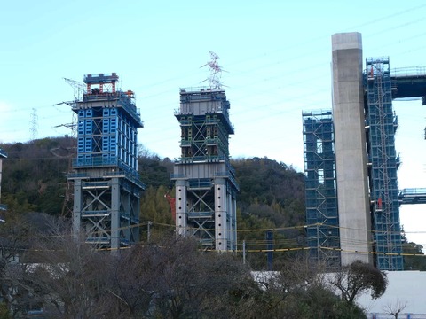 20250125新名神工事 (3)