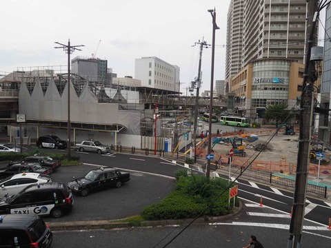 20220919JR北側階段 (4)