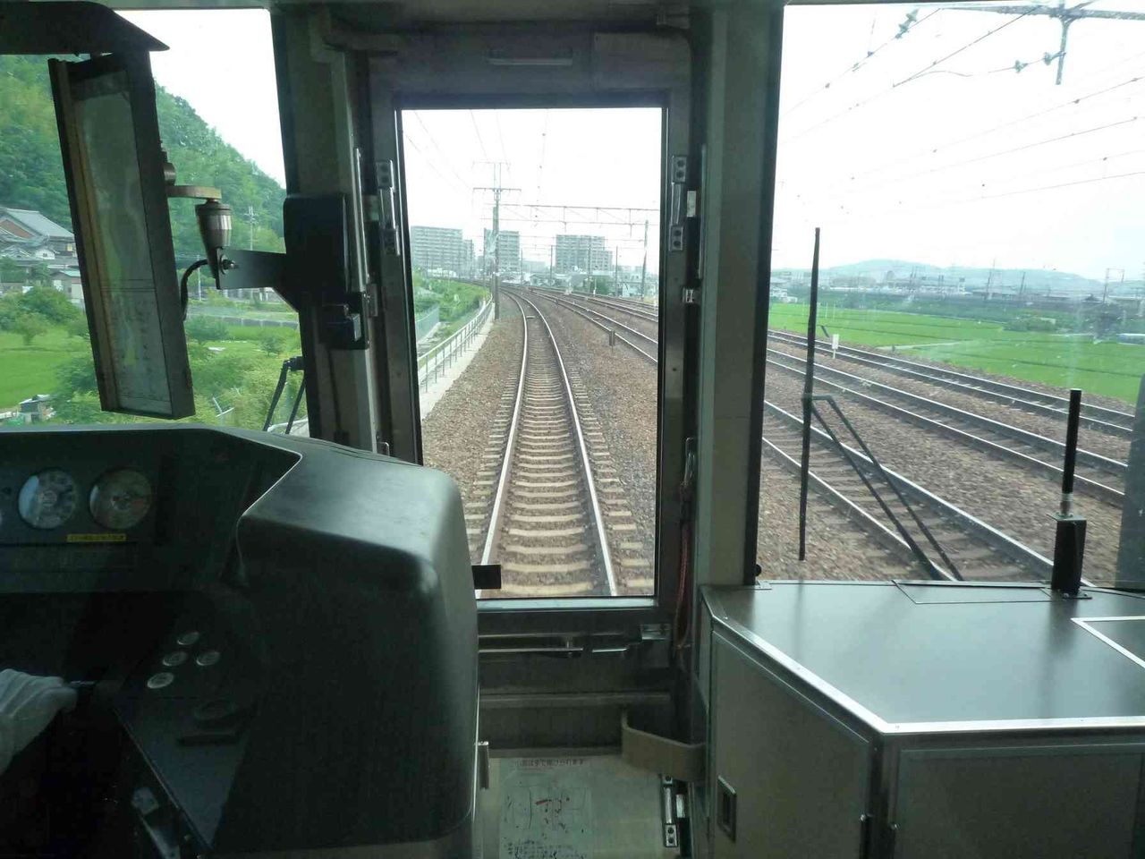 Jr東海道線新快速 高槻での最高速度は 高槻network新聞 Jr東海道線新快速 高槻での最高速度は 高槻network新聞