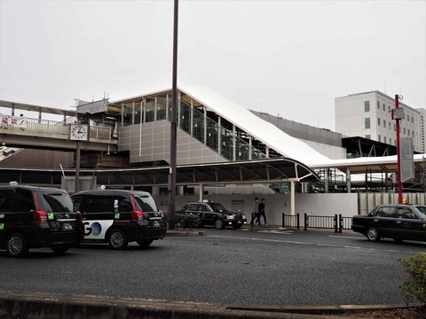 20221113JR高槻駅 (1)