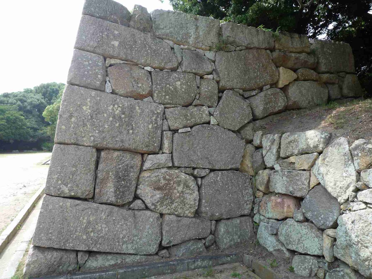 根付　城の石垣 根付 城の石垣 大手ゼネコンの“城の石垣”修復技術がスゴい－清水
