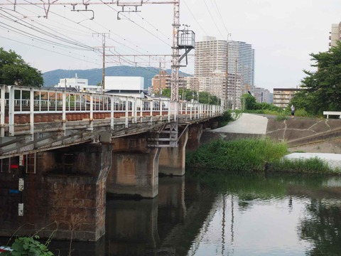 20220814芥川鉄橋 (3)