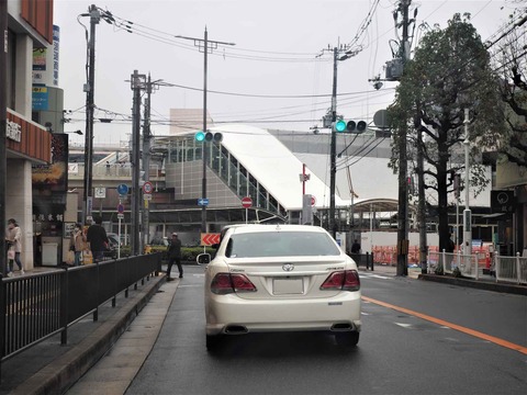 20221113JR高槻駅 (4)