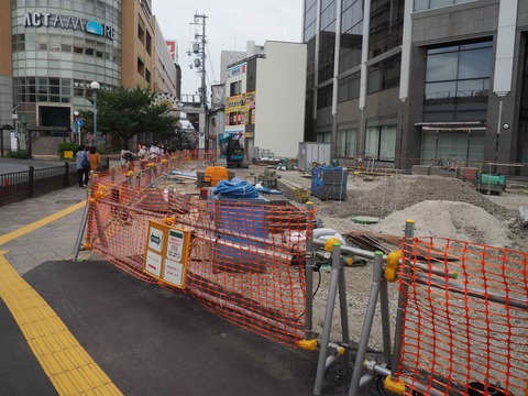 20220919JR北側階段 (7)