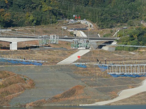 20241130吊り橋 (8)