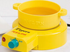 パインアメの次はこんなコラボ商品が◯◯メーカー？！