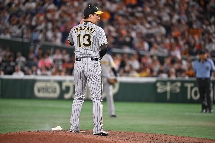 「淡々と投げる姿が感銘を受ける」阪神の守護神・岩崎優が球団ＯＢから評価される理由