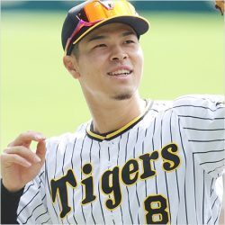 打率1割で…岡田彰布監督が突き放す阪神・佐藤輝明「2軍降格カウントダウン」