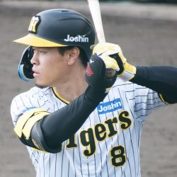 「あんなに練習しない奴はいない」阪神・佐藤輝明がやっぱり裏でOBに言われる「突き抜けない原因」