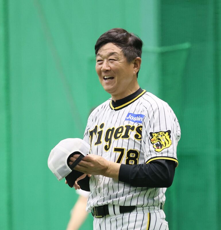 厳しいけどあたたかい…平田勝男ヘッドコーチが、今の阪神に必要な理由