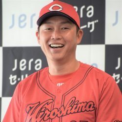 阪神・梅野隆太郎「左手首骨折」長期離脱にほくそ笑む広島カープの「対策と分析」