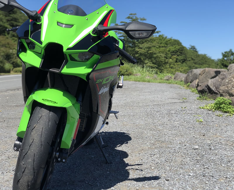 Ninja ZX-10R はすごいマシン : 50歳元2stライダー大型二輪免許
