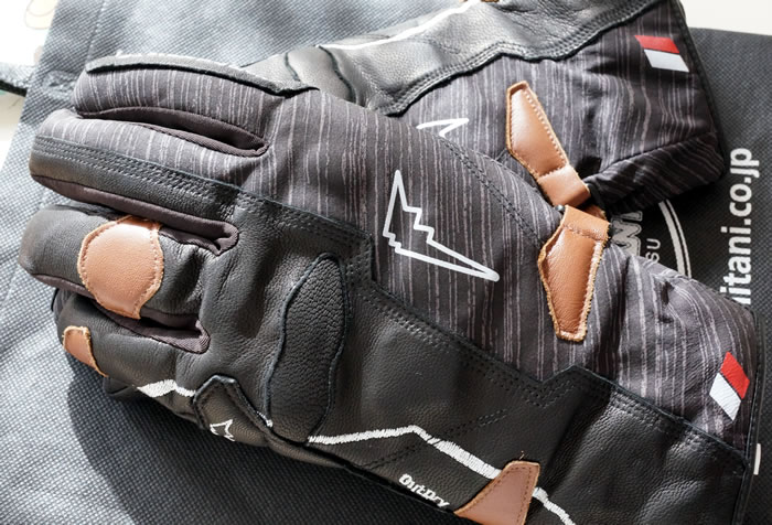 冬グローブ眼から鱗の選び方クシタニoutdryアデプトグローブ 50歳元2stライダー大型二輪免許取得日記 冬グローブ眼から鱗の選び方クシタニoutdryアデプトグローブ 50歳元2stライダー大型二輪免許取得日記