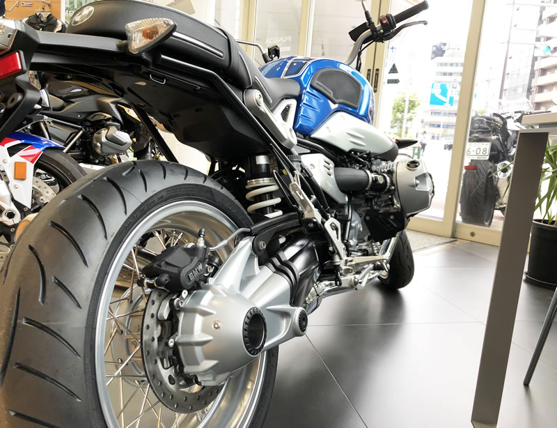 限定生産のBMW RnineT /5 を観てきた : 50歳元2stライダー大型二輪免許