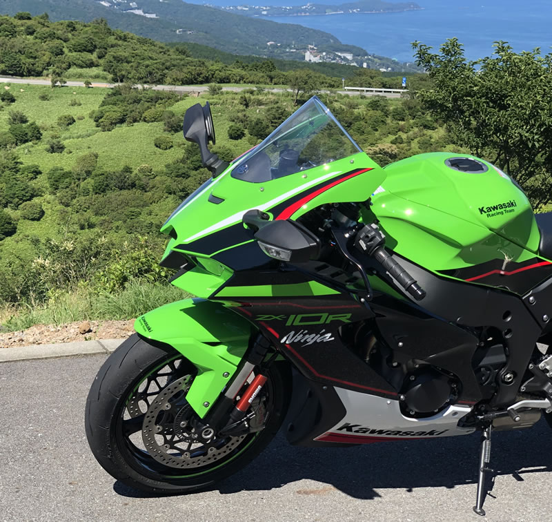 Ninja ZX-10R はすごいマシン : 50歳元2stライダー大型二輪免許