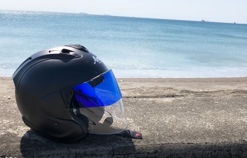 アライのロングサンバイザーミラーの使い勝手 晴天のツーリング