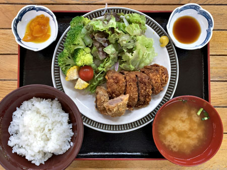 八島ヶ原湿原「鹿カツ定食」 : 「全国イイ味ハマル味」