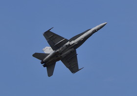 F18-5_00004