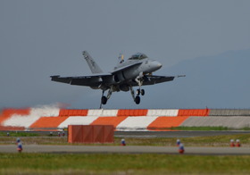 F18-7_00006