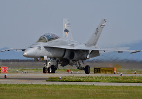 F18-11_00009