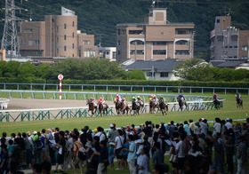 0001  '15  08-15  小倉競馬場