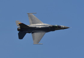 F16-15_00012