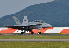 F18-9_00007