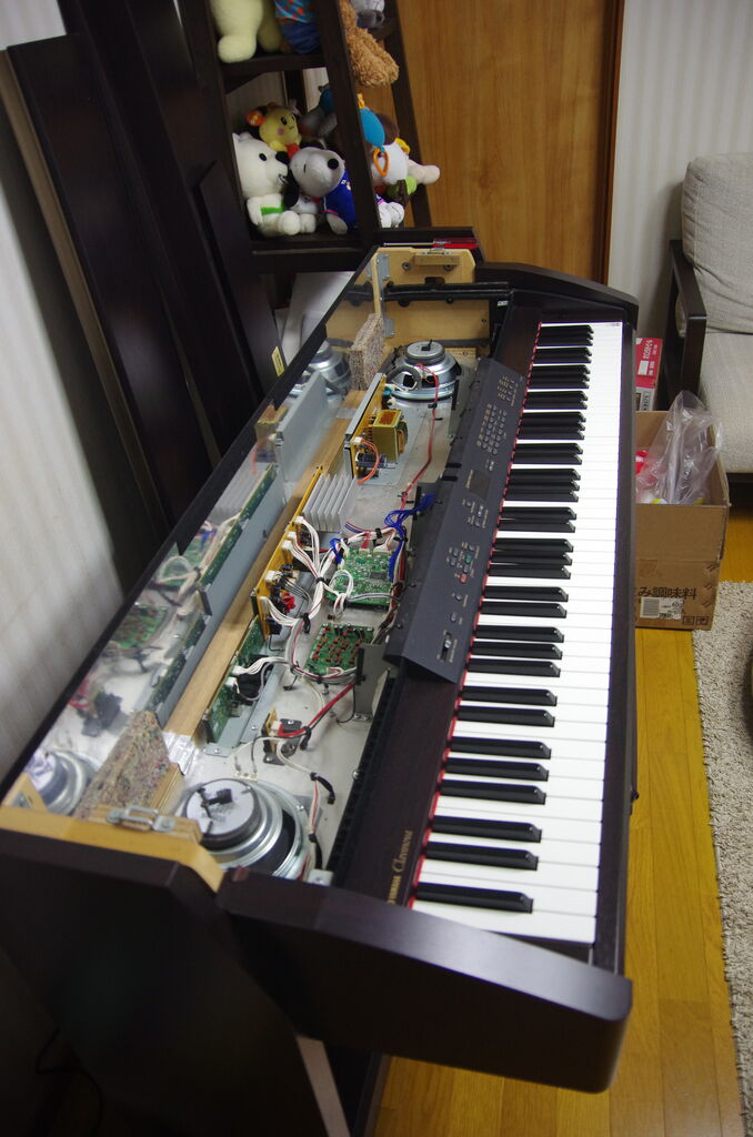 YAMAHA 電子ピアノ CLP230のカタカタ異音修理 : tonoのblog YAMAHA 電子ピアノ CLP230のカタカタ異音修理 : tonoのblog