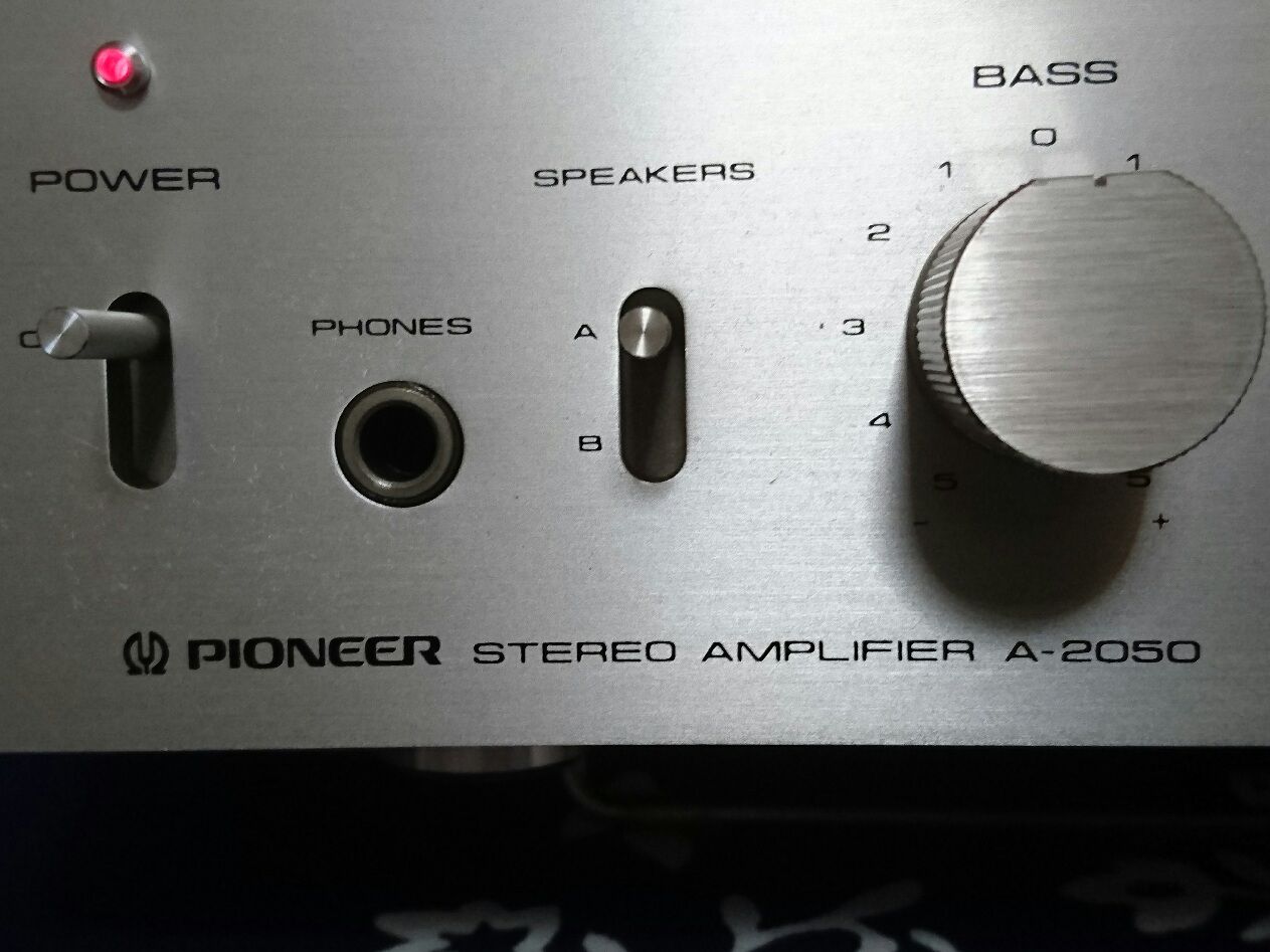 Pioneer ステレオアンプ A-2050 Pioneer ステレオアンプ A-2050 Pioneer ステレオアンプ A-2050