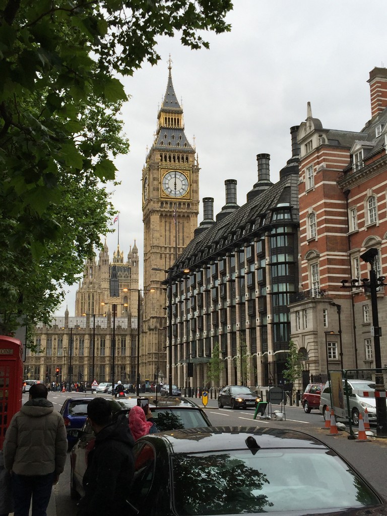 チャリングクロス駅は推理の出発点 貧乏退職老人が６０歳から始める不動産投資