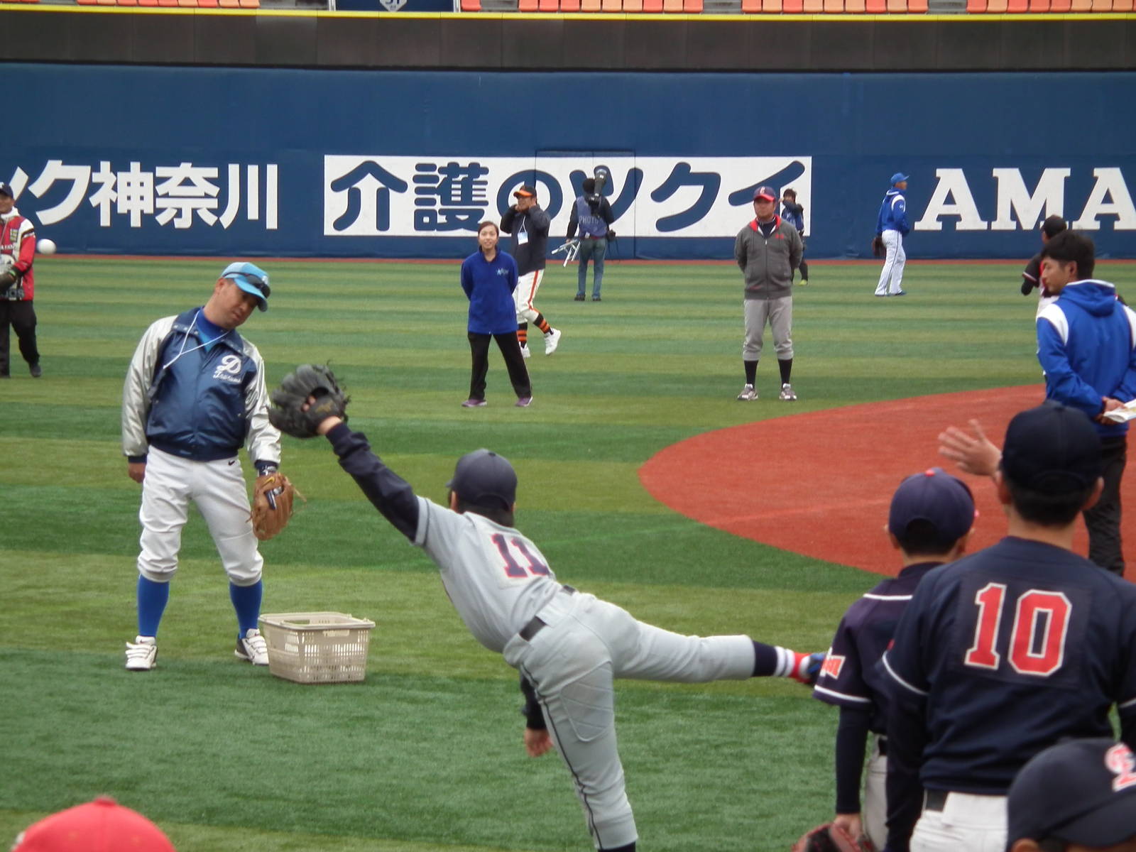 ベイスターズ野球教室 11月23日 祝 於 横浜スタジアム 篠原イーグルスのblog