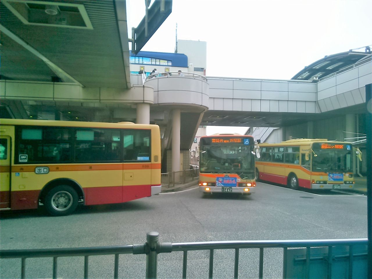 東海道本線 戸塚駅での朝ラッシュ時上り乗降観察 Shinoの鉄道旅行 ホテル宿泊備忘録 東海道本線 戸塚駅での朝ラッシュ時上り乗降観察 Shinoの鉄道旅行 ホテル宿泊備忘録