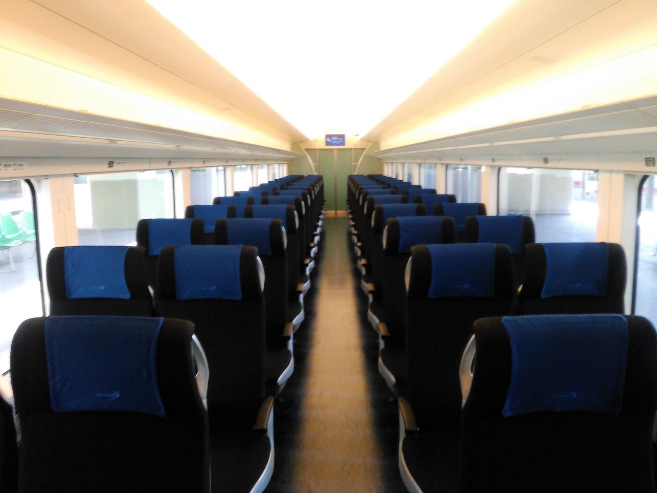 京成の通勤ライナー モーニングライナー64号 京成成田から上野まで乗車してきました Shinoの鉄道旅行 ホテル宿泊備忘録