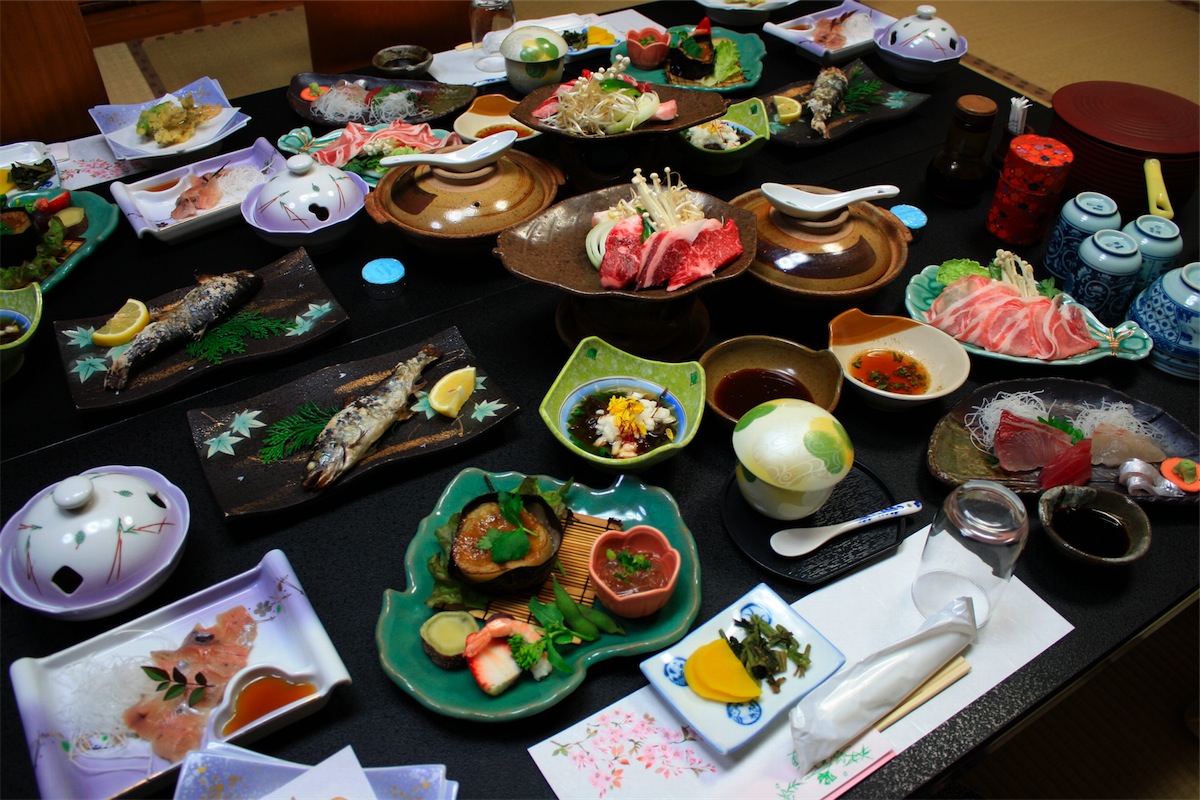 九州一周一週間の旅 ６ 大分市 湯平温泉 Earth Lounge